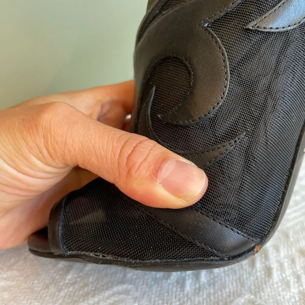 B Brian Atwood Black Booties Sz 7.5 - Picture 12 of 12